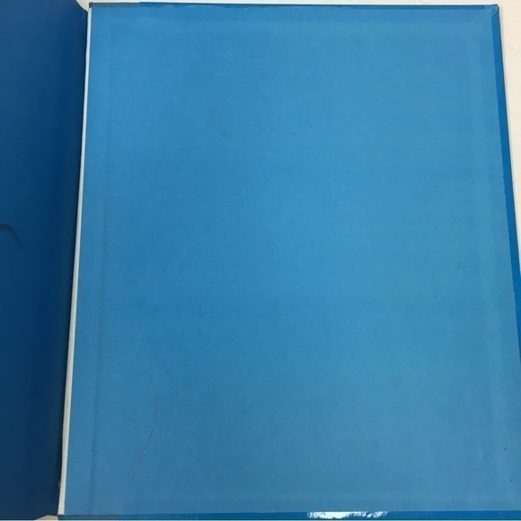 VINTAGE 1996 Book Treasury of Literature Sidewalks Sing Homeschooling Classroom - Picture 13 of 16